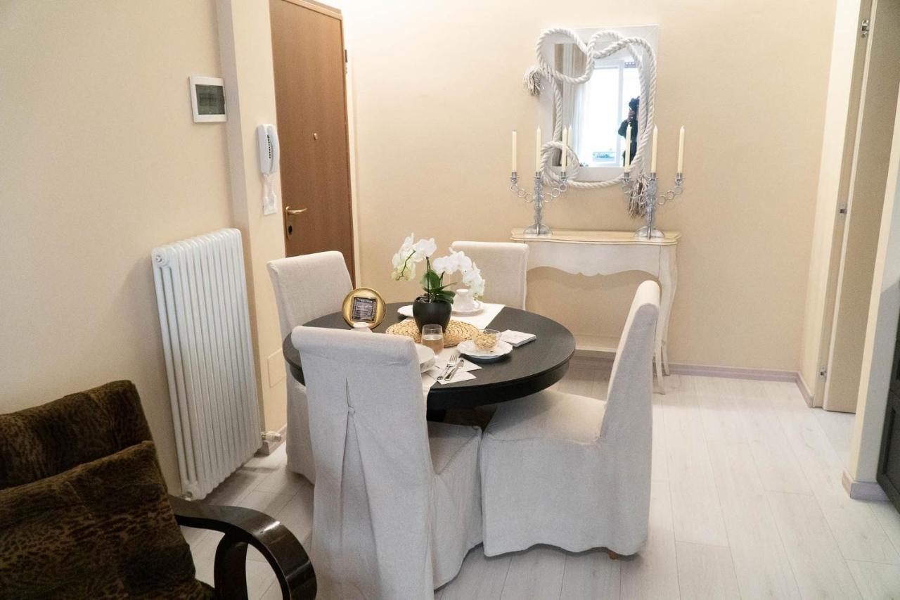 Beauty Case intimate, quiet&central apartment Bologne Extérieur photo